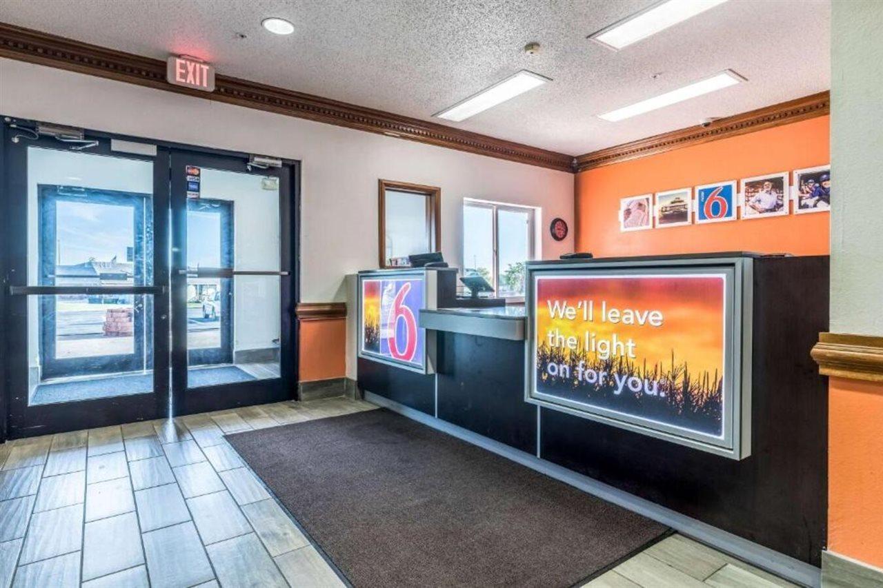 Motel 6-Indianapolis, In - Southport Bagian luar foto