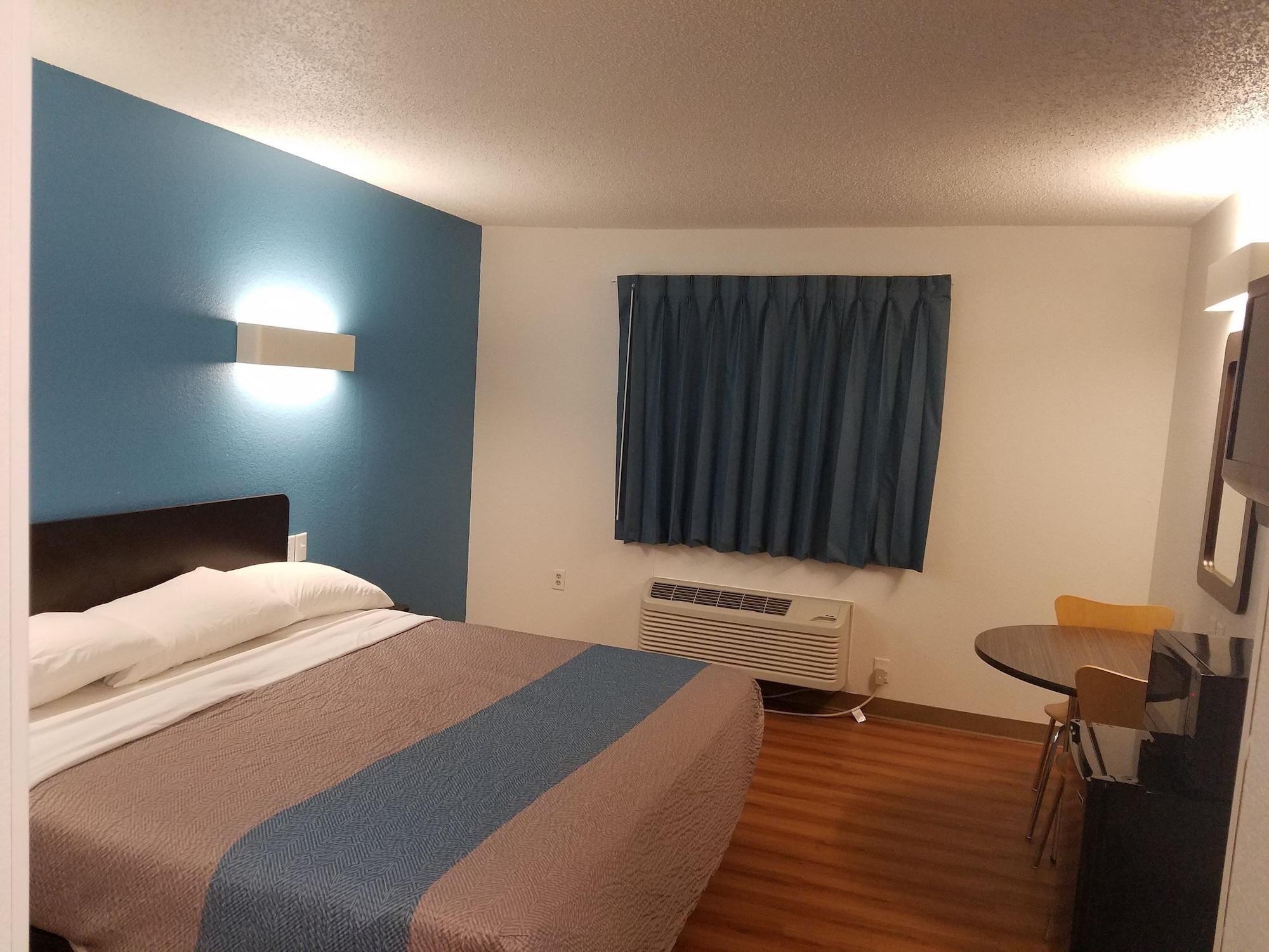 Motel 6-Indianapolis, In - Southport Bagian luar foto